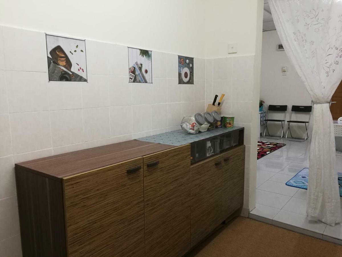 A1-04-03 Damiana Apartment Танджунг Малим Екстериор снимка