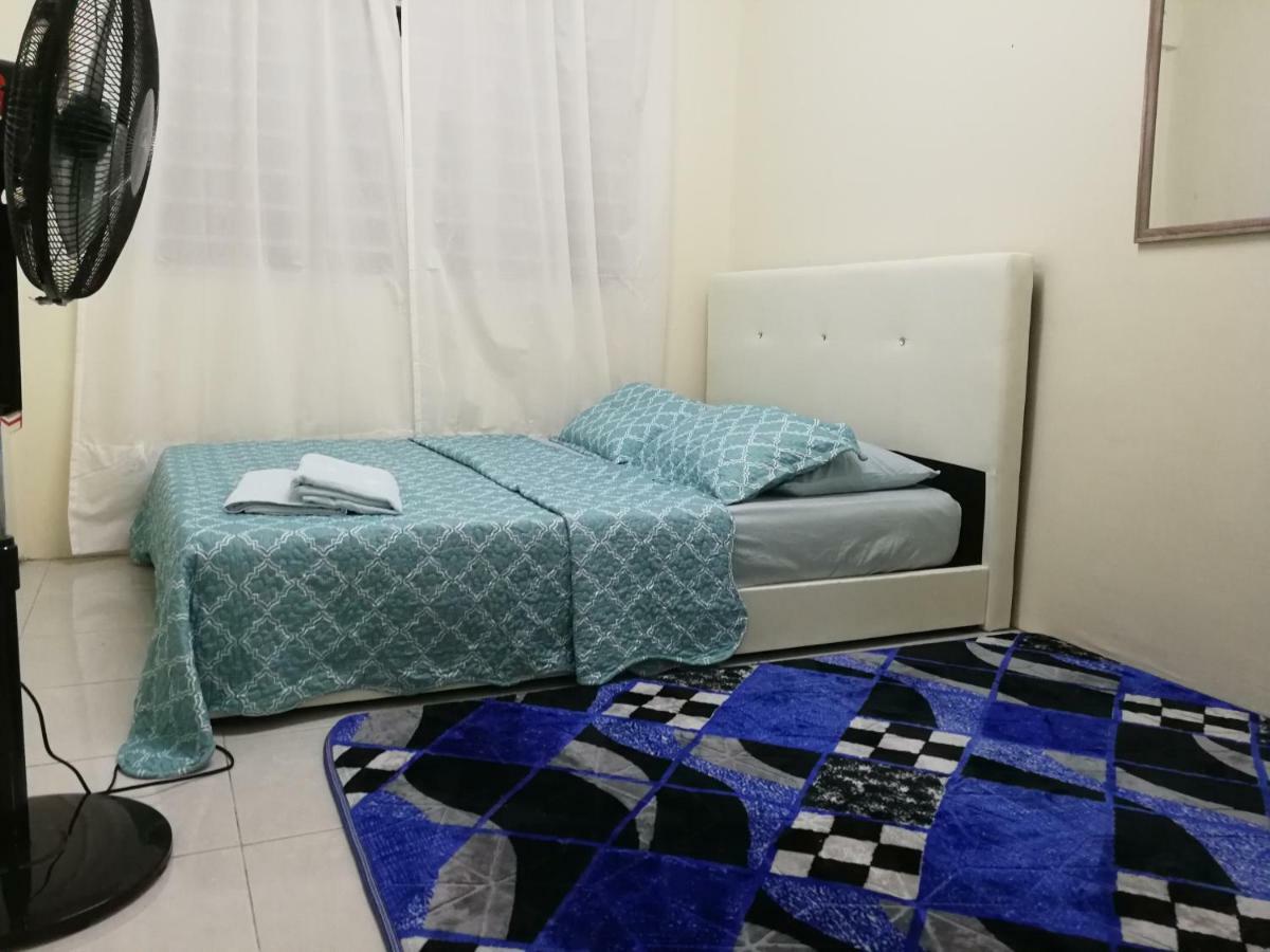 A1-04-03 Damiana Apartment Танджунг Малим Екстериор снимка