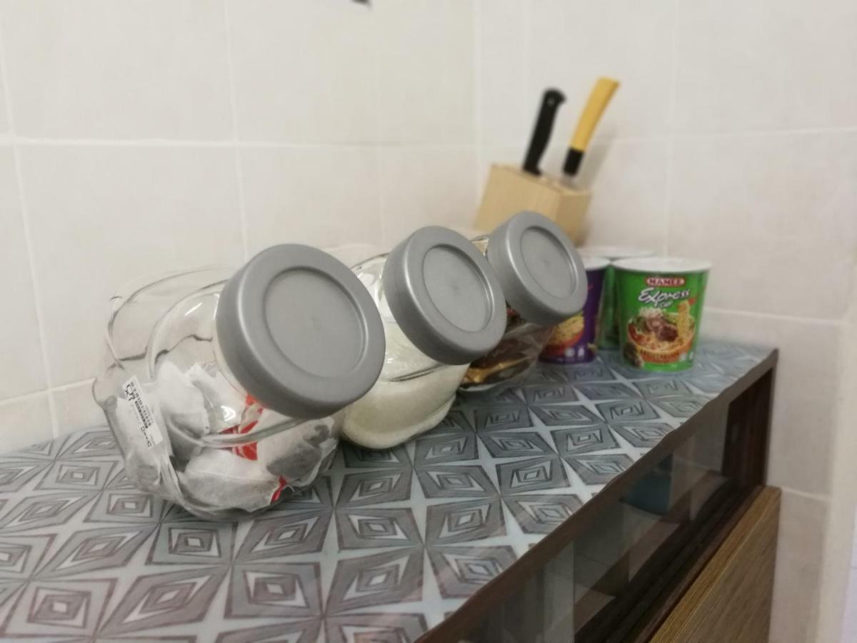 A1-04-03 Damiana Apartment Танджунг Малим Екстериор снимка